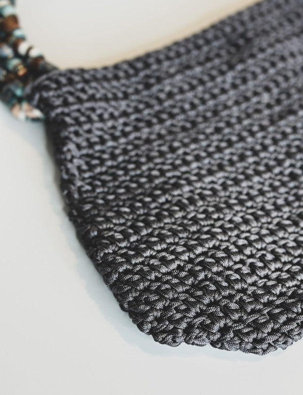 Pompeia crochet bag with tassel accent