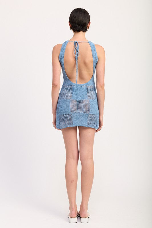 Sleeveless mini dress knit with open back